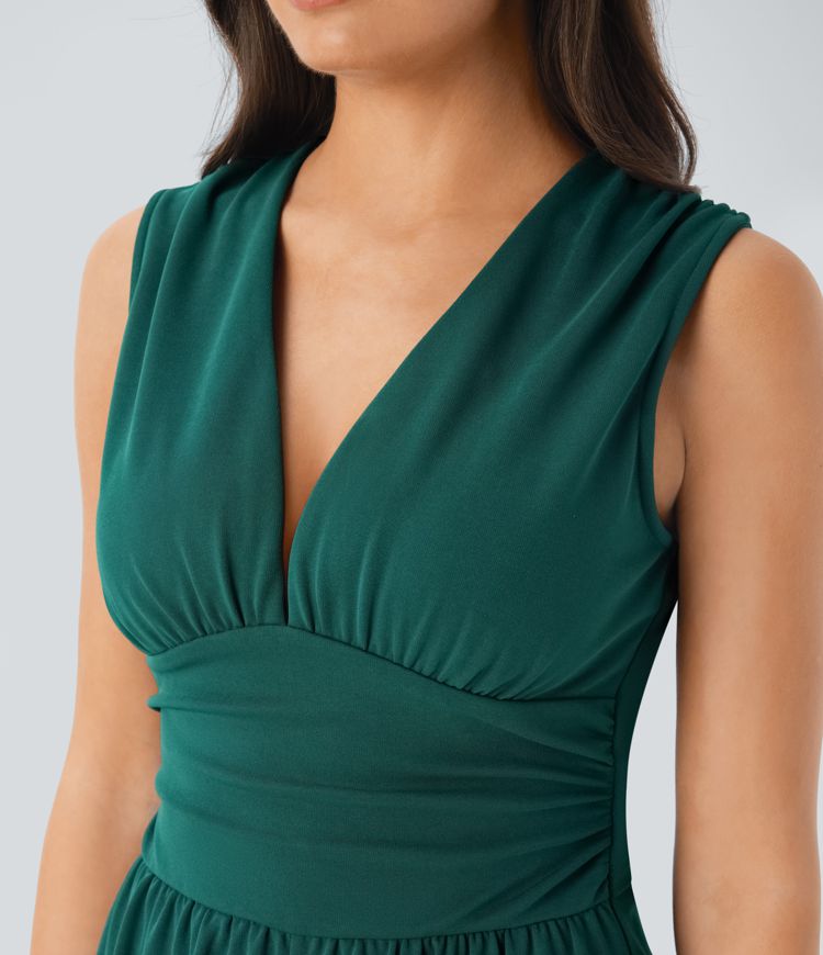 ColaSuit™ | Sleeveless party jumpsuit with V‑neck, side pockets and invisible zip (Easy Peezy)